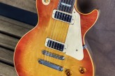 Gibson 1973 Les Paul Deluxe Cherry Sunburst-2.jpg